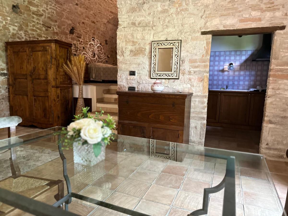 All Stone Horse Stable Converted To Elegant Apartment - Baltimora Spoleto Dış mekan fotoğraf